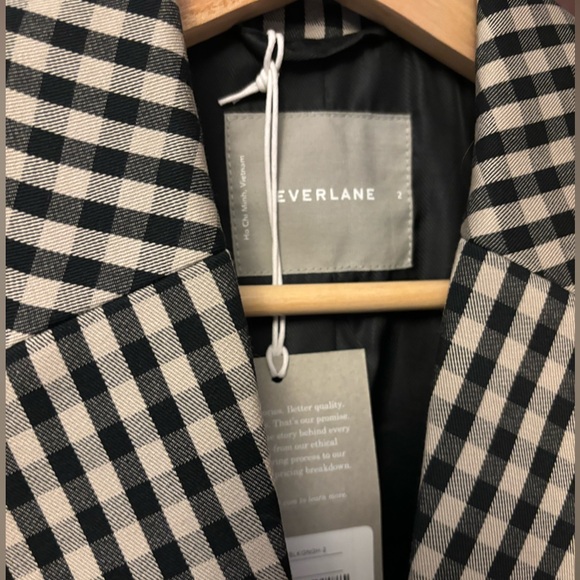 NWT Everlane - The Oversized Blazer in Buttersmooth. Khaki/Black Gingham size 2 - Picture 5 of 5